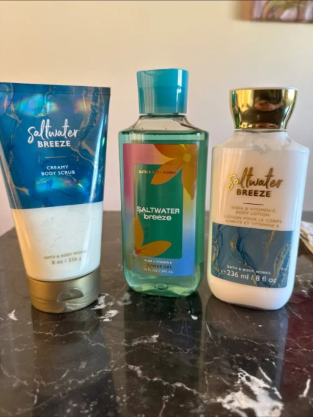 NEW SALTWATER BREEZE BUNDLE - BATH AND BODY WORKS